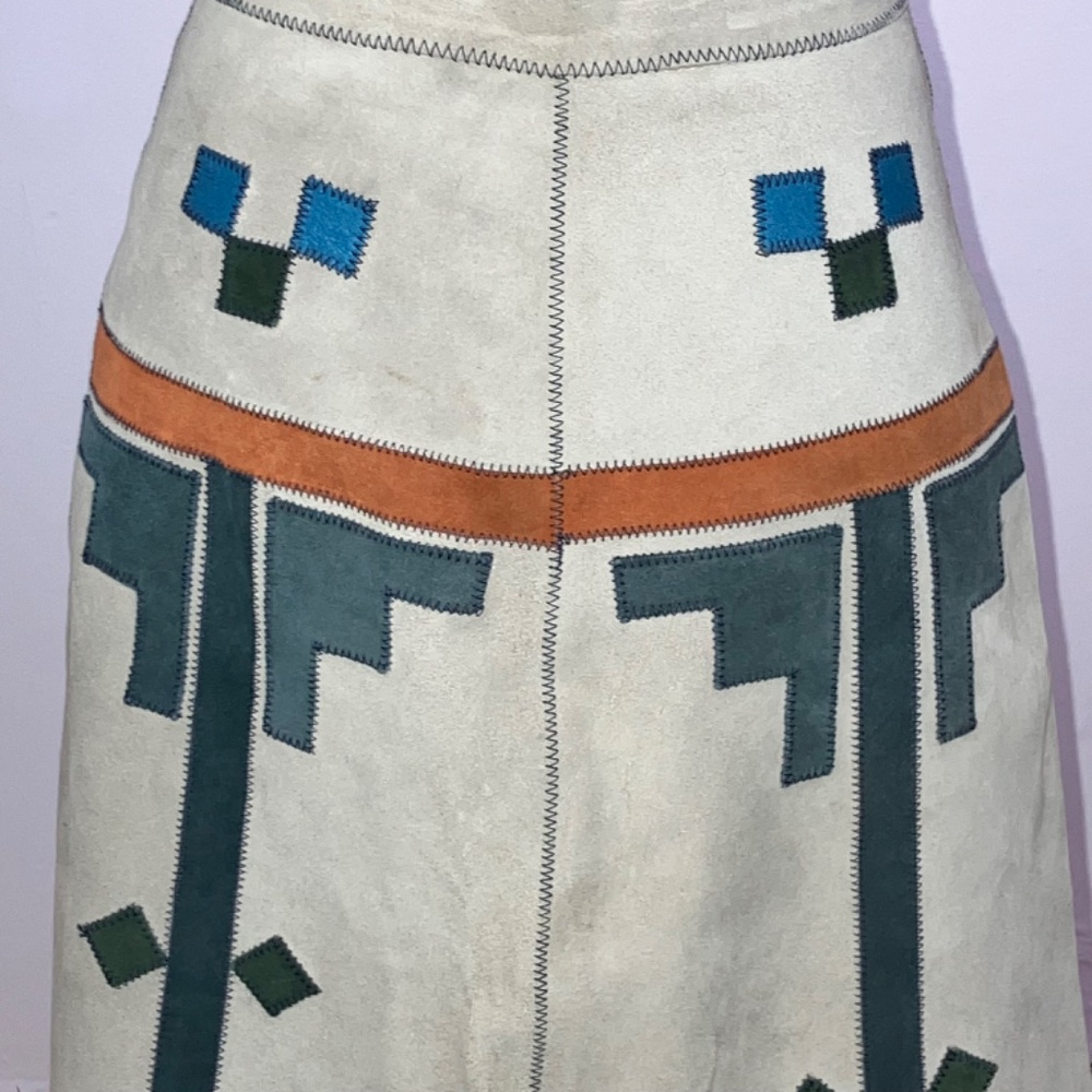 Native Suede - Picture 2 of 10